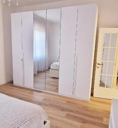Διαμέρισμα Brixia-maison, Three-room Μπρέσια