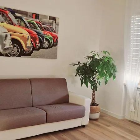 Brixia-maison, Three-room 公寓